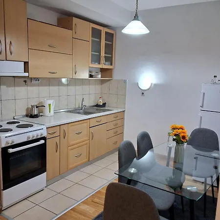 Maria Apartman *